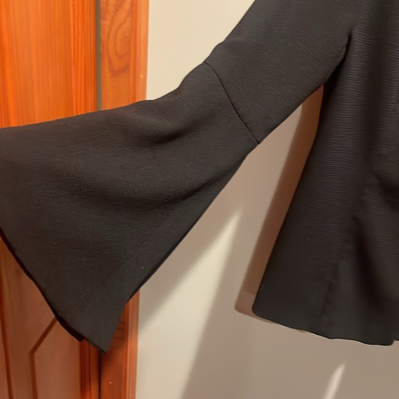 Who What Wear Black Bell Sleeve Blazer, Size S - Picture 2 of 6